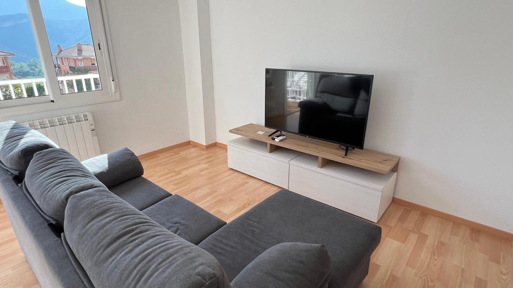 Apartament Acollidor Al Bergueda 6P Sant Jordi de Cercs المظهر الخارجي الصورة